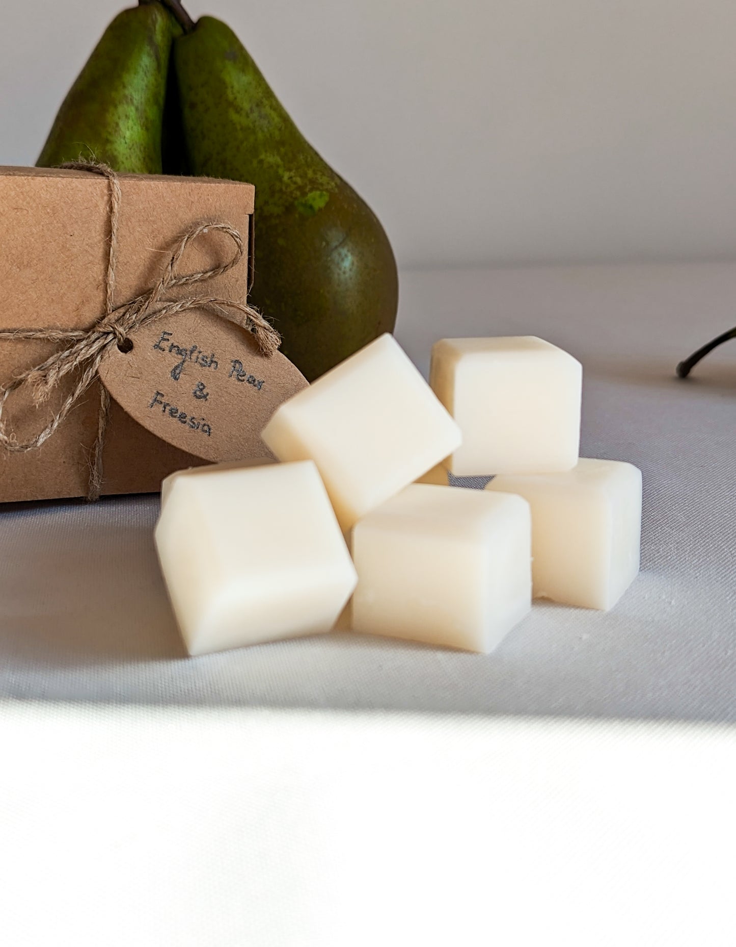 English Pear & Freesia Wax Melts